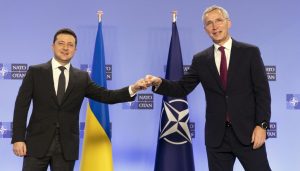 Ukraine in NATO: gets in and out