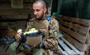 Which of the Ukrainians donated the most to the Armed Forces of Ukraine?