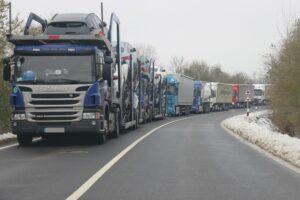 The process has begun: Hungarian and Slovak carriers are blocking the border with Ukraine​