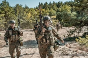 Poland starts voluntary preparation of youth directly in the army on a paid basis in summer camps