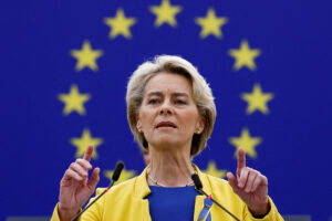 To Loud Applause: von der Leyen in the European Parliament Criticizes Orbán for Visit to Putin