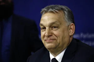 Ultra-Right and Ultra-Left in the European Parliament Cynically Praise Orbán for His Visit to Moscow