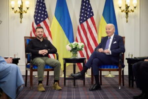 Split in the White House over Ukraine: to hit or not to hit – that is the question