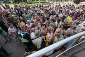 Митинги против отключений света