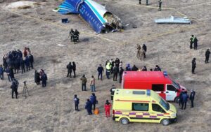 Ужасная трагедия в Казахстане: падение самолёта  Azerbaijan Airlines