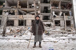 Звіт ООН показав: найбільша група мирних осіб, яких вбила Росія в Україні, старі люди 