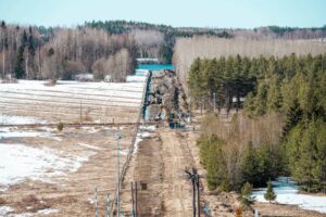 Фінляндія прискорює будівництво загородження на кордоні з Росією